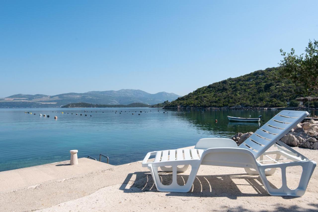 Apartments By The Sea Cove Pjestata, Peljesac - 12381 Putniković Esterno foto