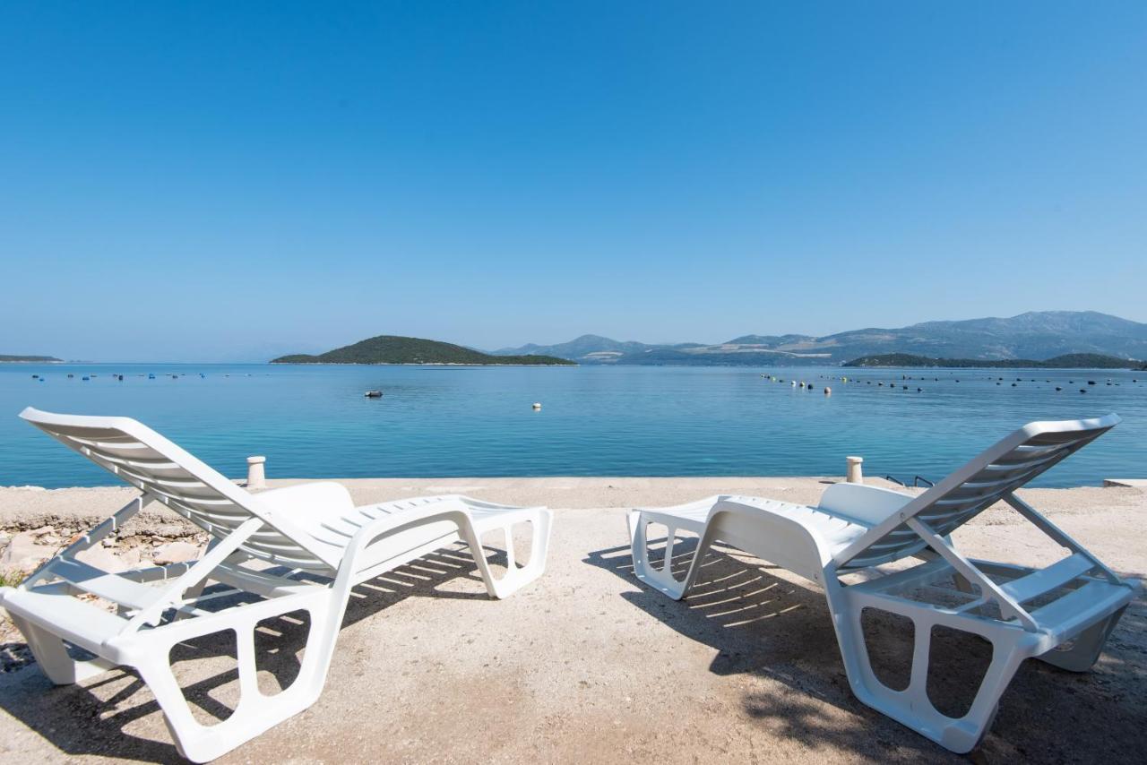 Apartments By The Sea Cove Pjestata, Peljesac - 12381 Putniković Esterno foto